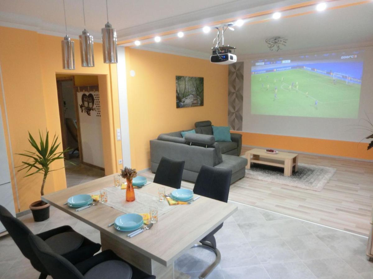 Pilis Apartman Piliscsaba Exterior foto